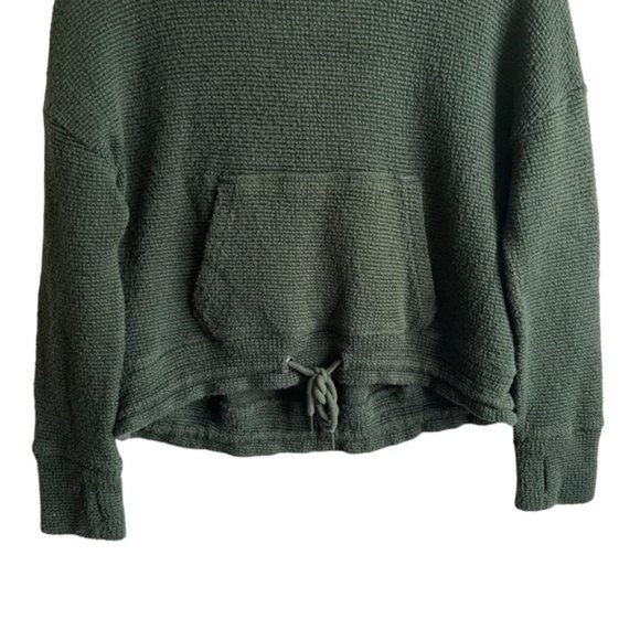 Sweaty Betty Heath Green Restful Boucle Kangaroo-Pocket Cowl Neck Sweatshirt - Picture 6 of 12